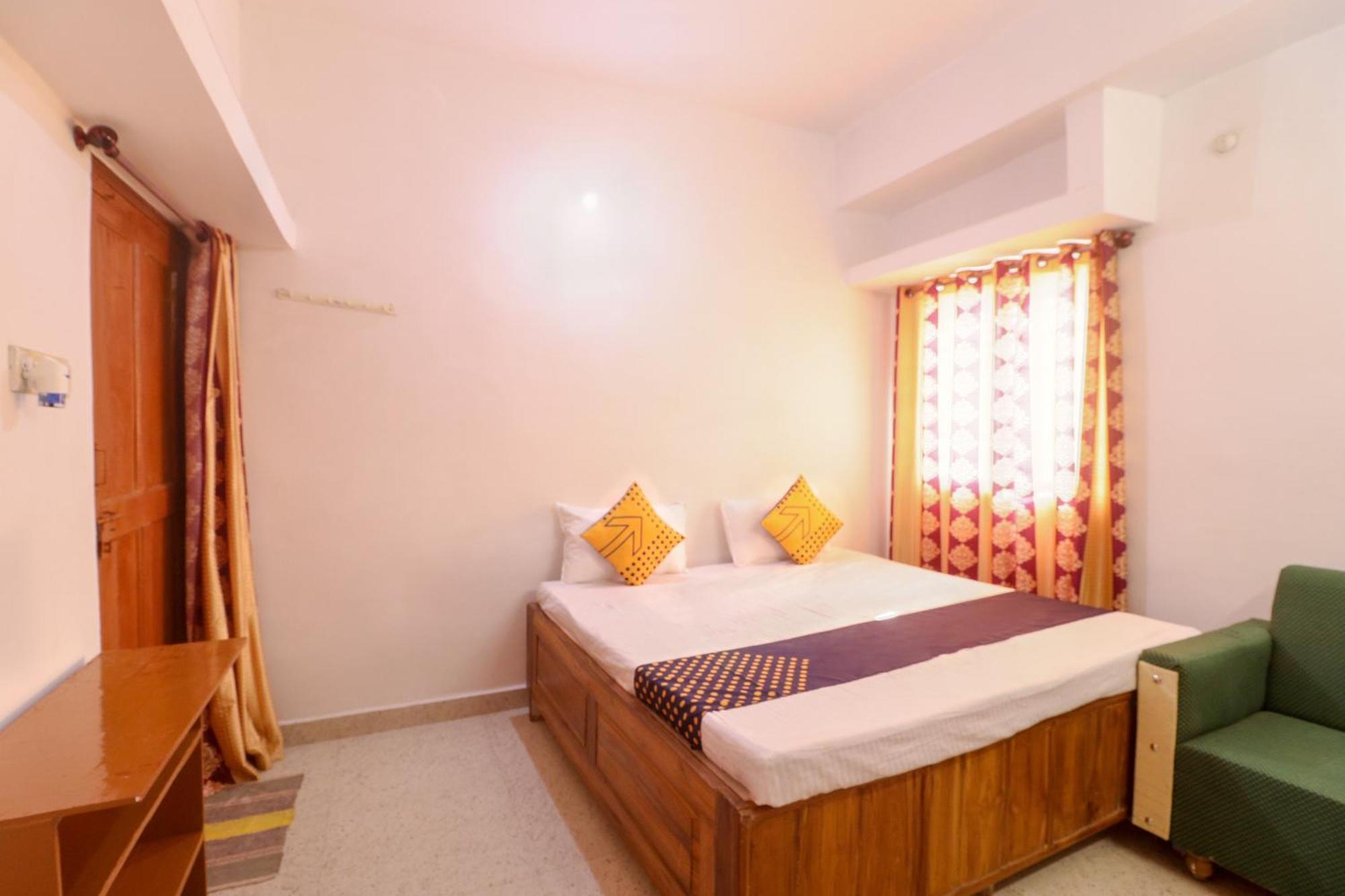 Spot On Hotel Om Kanha Bilāspur Eksteriør bilde