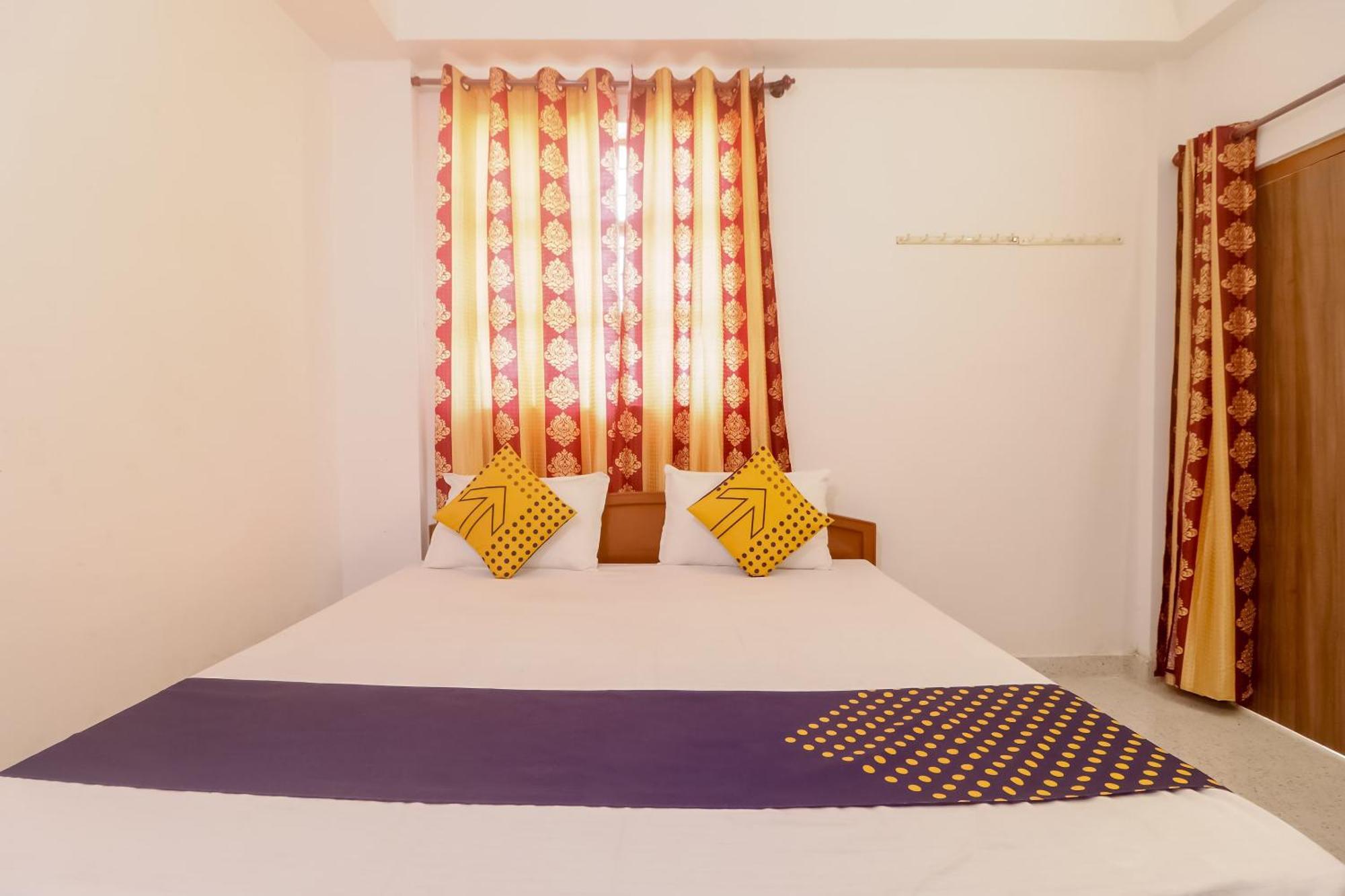 Spot On Hotel Om Kanha Bilāspur Eksteriør bilde